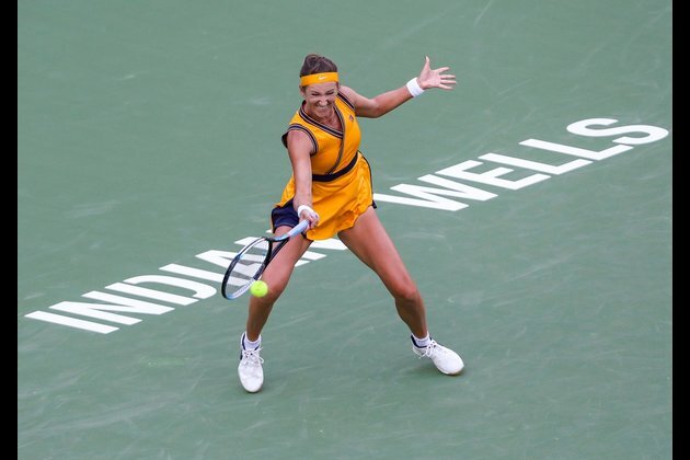 Victoria Azarenka advances to Indian Wells semis