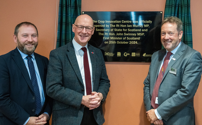 John Swinney, Scotland's First Minister, said: "A new facility in Orkney would bring many benefits for the people who live and work here, supporting economic growth in the area and the future sustainability of the island’s food production industry." 