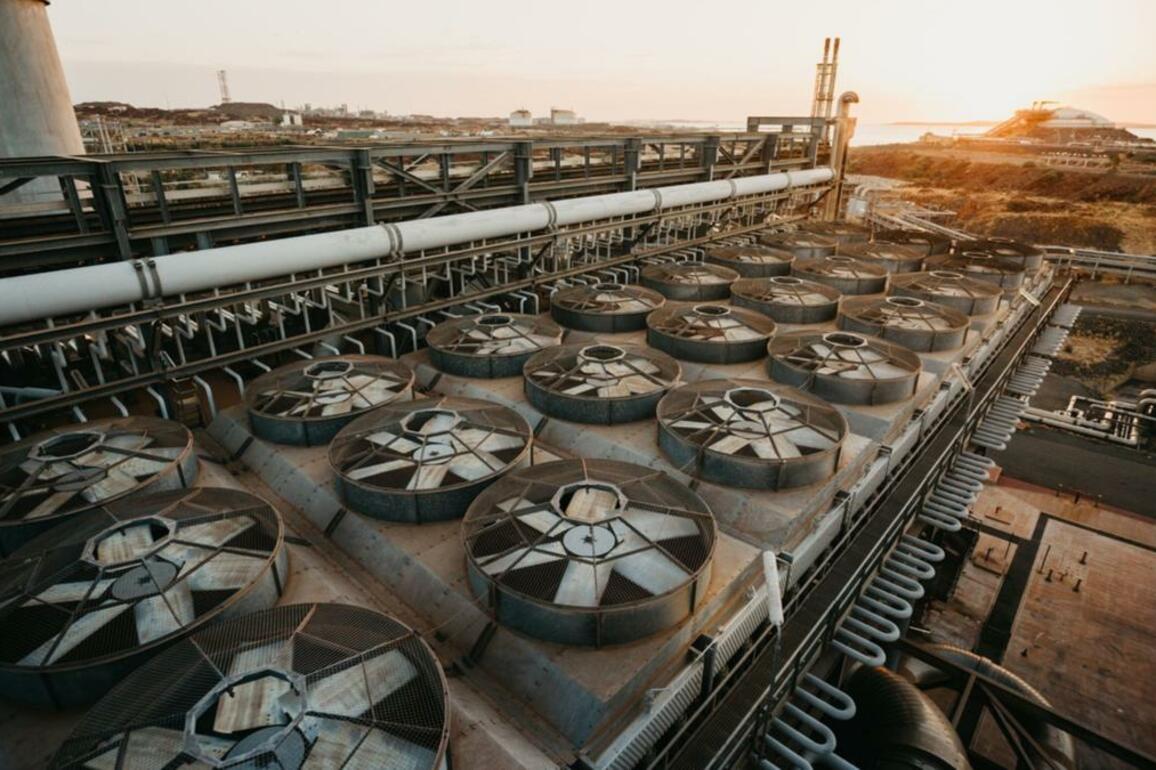 Woodside Energy CEO Meg ONeill renews call for certainty over future of North West Shelf