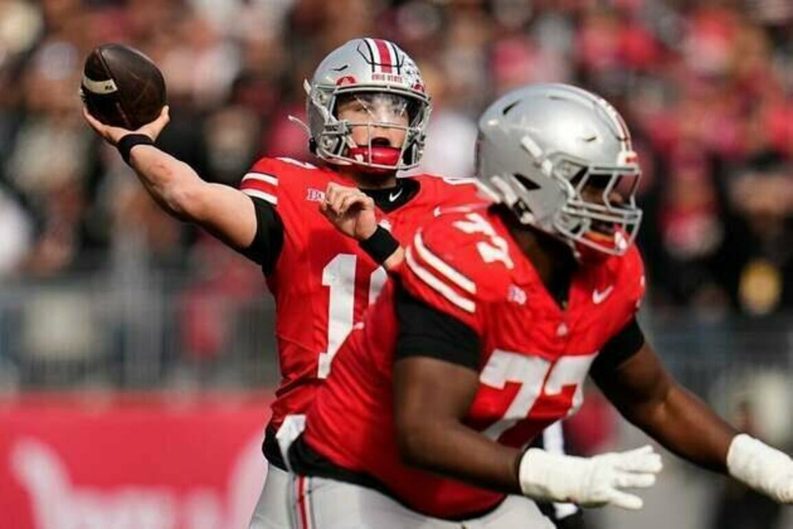 Ohio State, Indiana, Texas A&M lead first CFP rankings of season