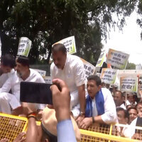 Congress protests in Delhi over rejection of Meenakshi Natarajan's Rajya Sabha nomination; leaders stopped near 24 Akbar Road