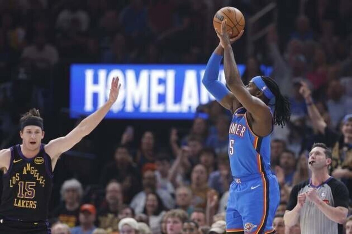 Lakers fall to Thunder as Luka Doncic leaves with hamstring injury