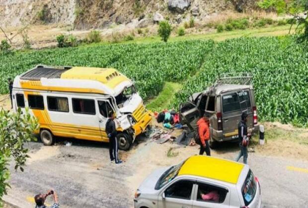 Nepali jeep hits Indian bus killing five, injuring 26