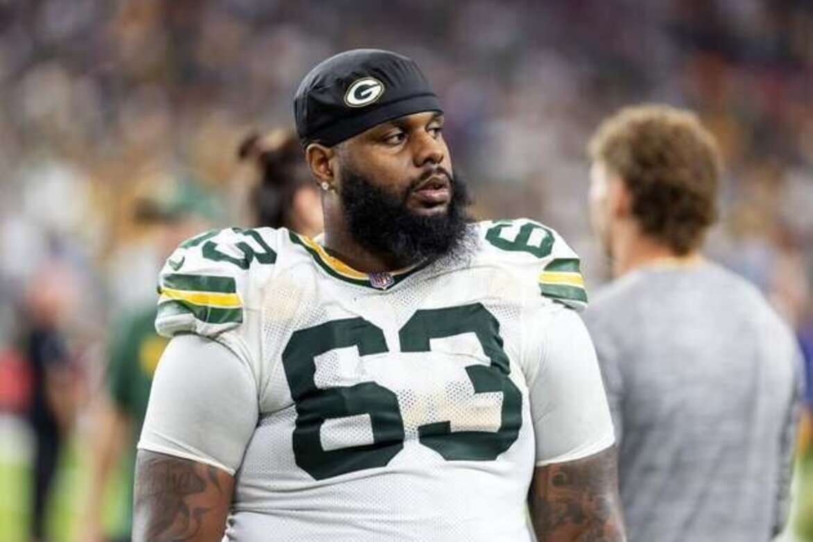 Packers OL Rasheed Walker arrested at airport on gun charge