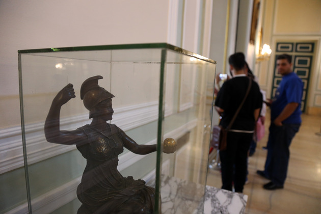 IRAN-TEHRAN-MELLAT PALACE MUSEUM