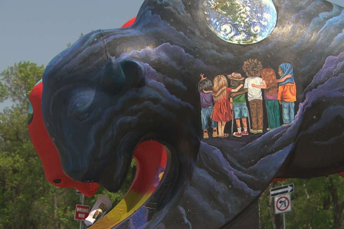 Concrete bison art offers comfort to Manitoba youth affected by abuse