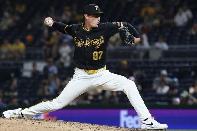 Reds add well-traveled RHP Ron Marinaccio