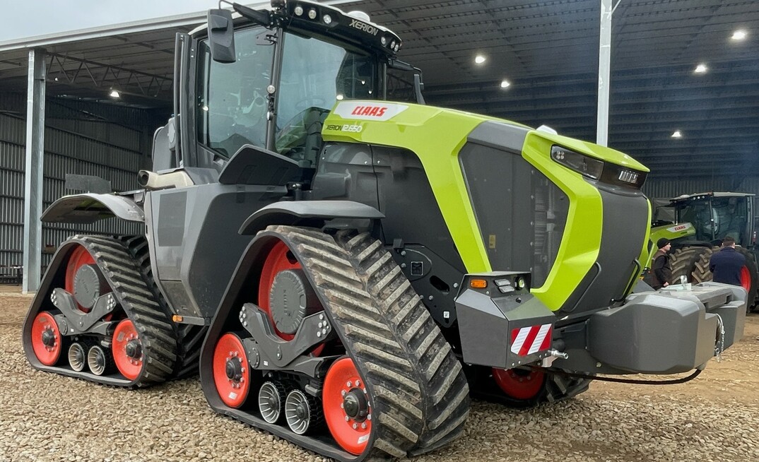 High horsepower tractor sales in June were a highlight in an otherwise fairly flat market.