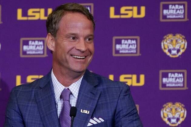 Five-star TE Ahmad Hudson stays in state, commits to LSU