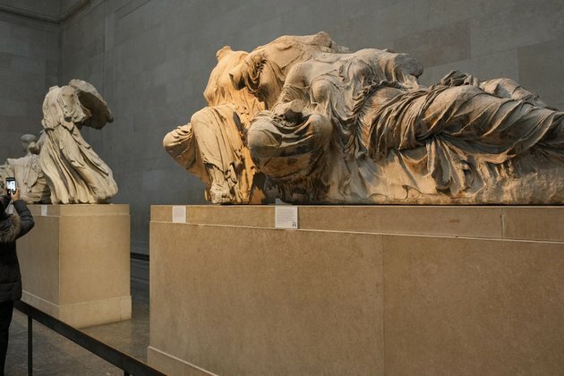 UK accuses Greece of grandstanding for demanding artefacts