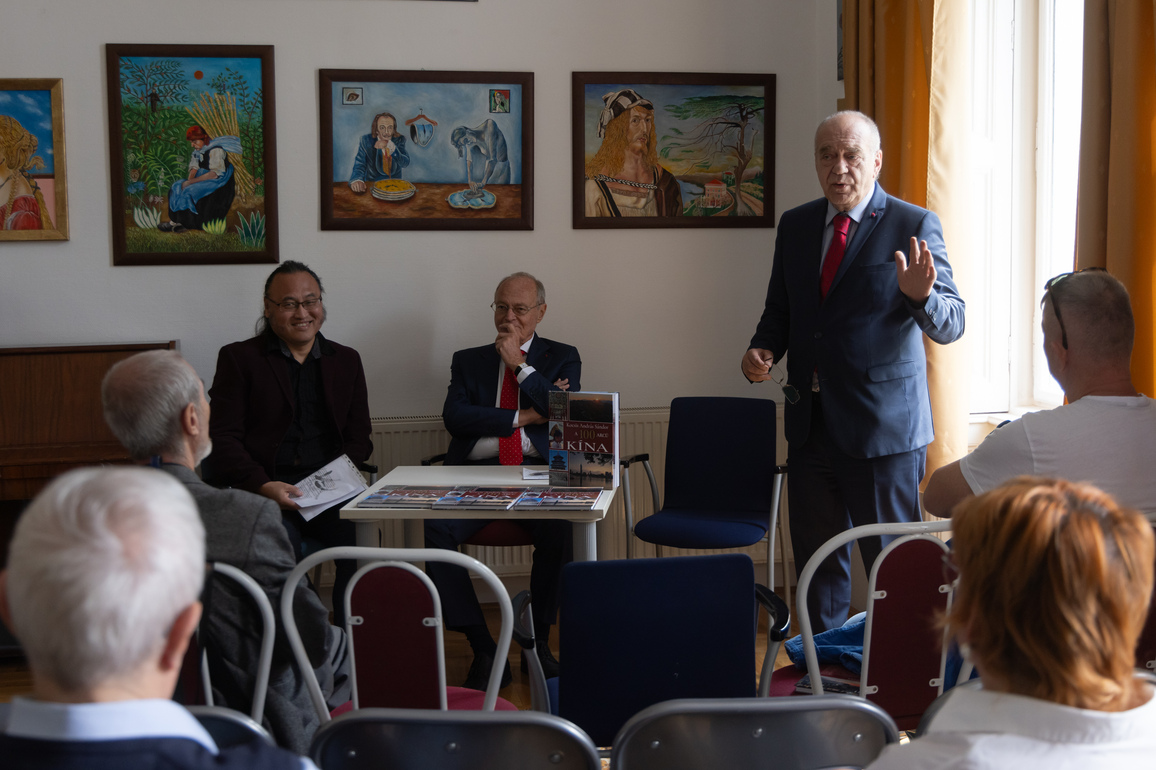 HUNGARY-BUDAPEST-CONTEMPORARY CHINA-PHOTO BOOK-LAUNCH