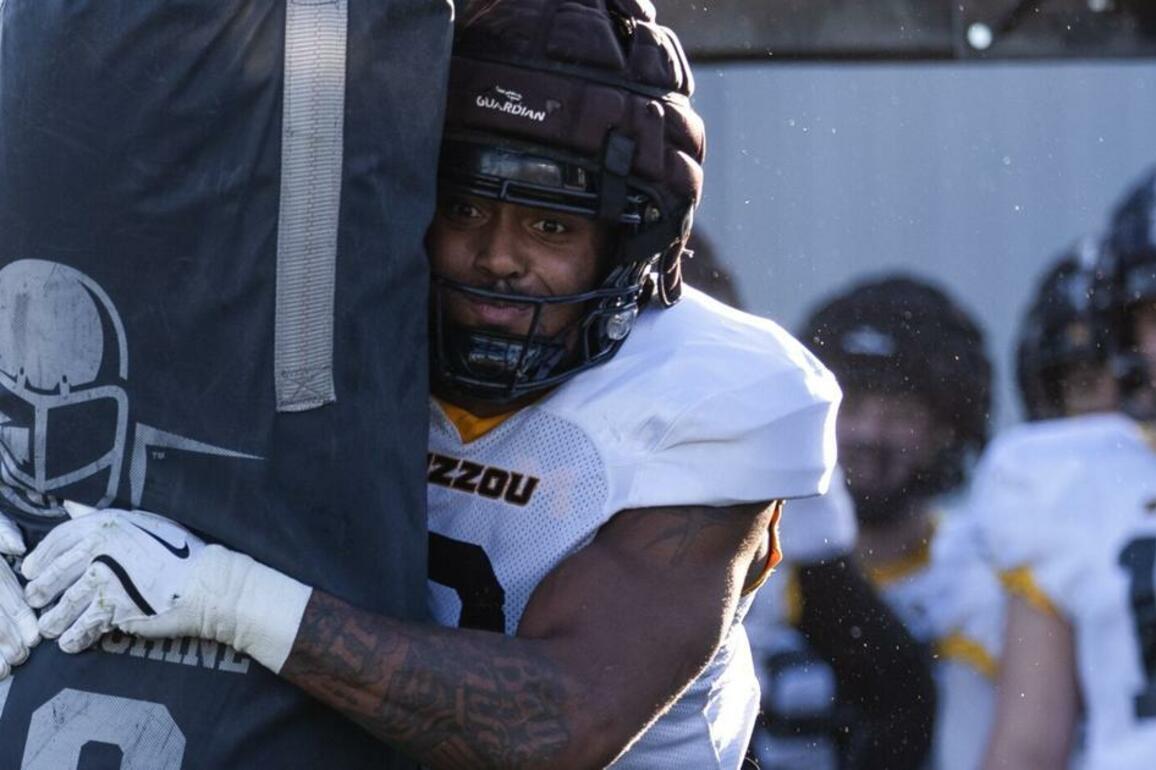 Read the full transcript of Mizzou beat writer Eli Hoff's chat