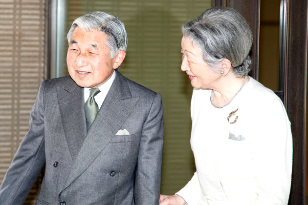 Japan's retired former emperor to be hospitalized for heart tests