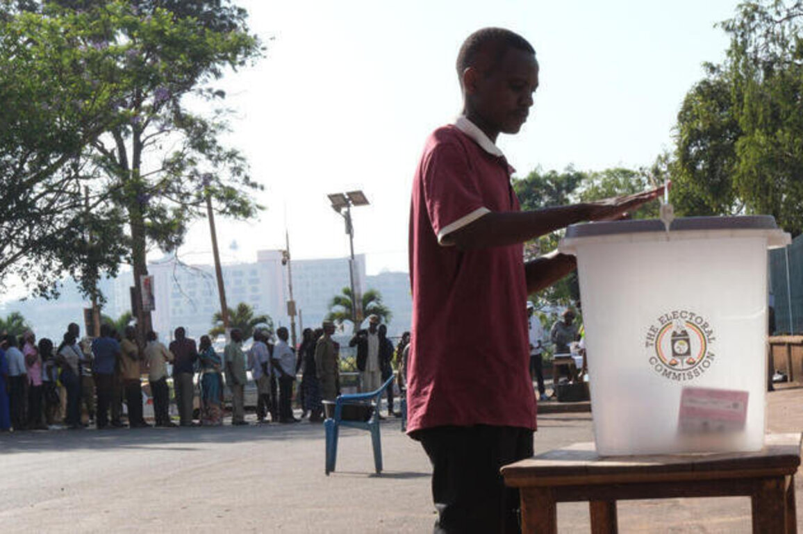 Polls close in Ugandan election after internet blackout, long delays