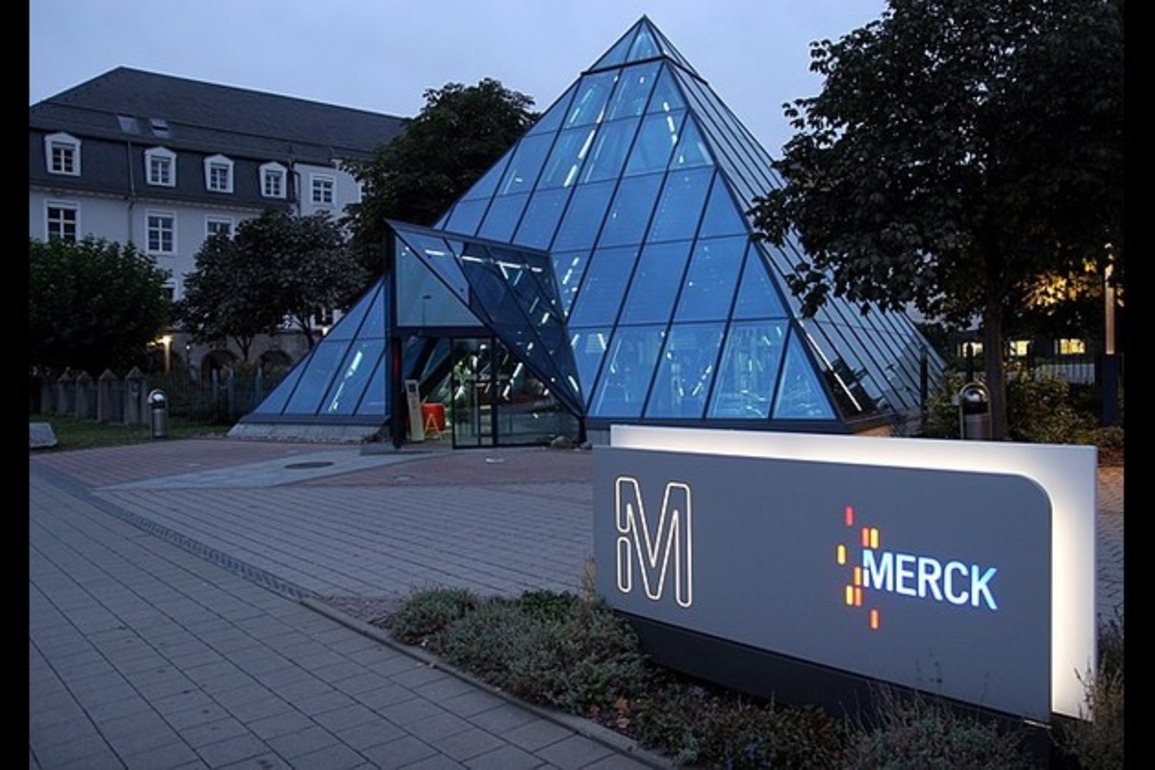 Trump, Merck announce significant IVF drug discount, tariff relief