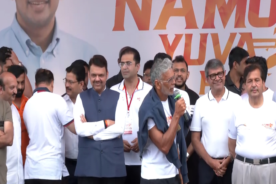 Milind Soman flags off 'Namo Yuva Run' in Mumbai, says "It's PM Modi's dream to make India drug-free"