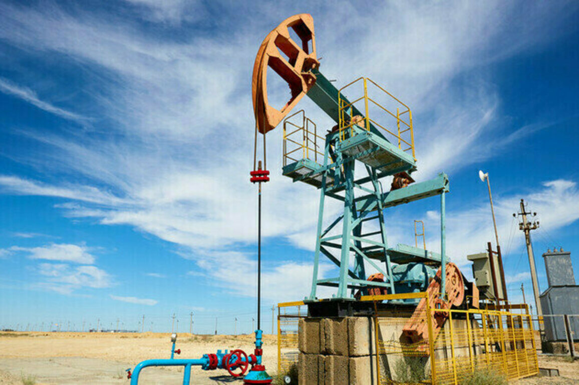US lifts sanctions on Russia-linked international oil project