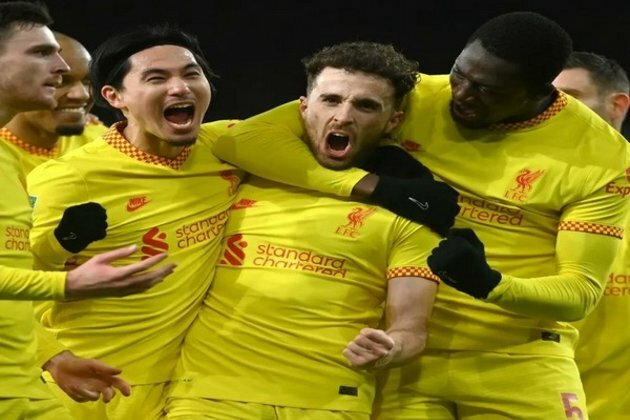 EFL Cup: Jota's double over Arsenal helps Liverpool to set Chelsea clash in final