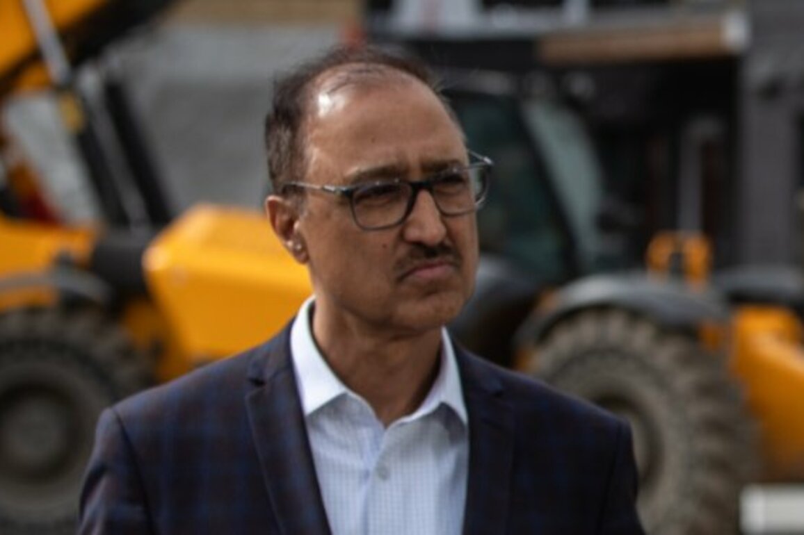 Edmonton Mayor Amarjeet Sohi runs for Liberals in most consequential election of our lifetime