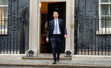 Hunt 'comfortable' with recession to bring down inflation