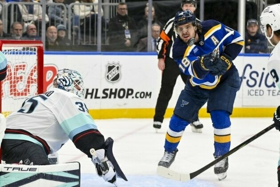 Kings hope home cooking solves woes as Blues visit