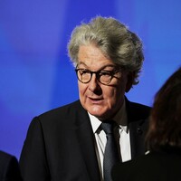 US imposes visa bans on ex-EU commissioner, four others; European Commission seeks clarification