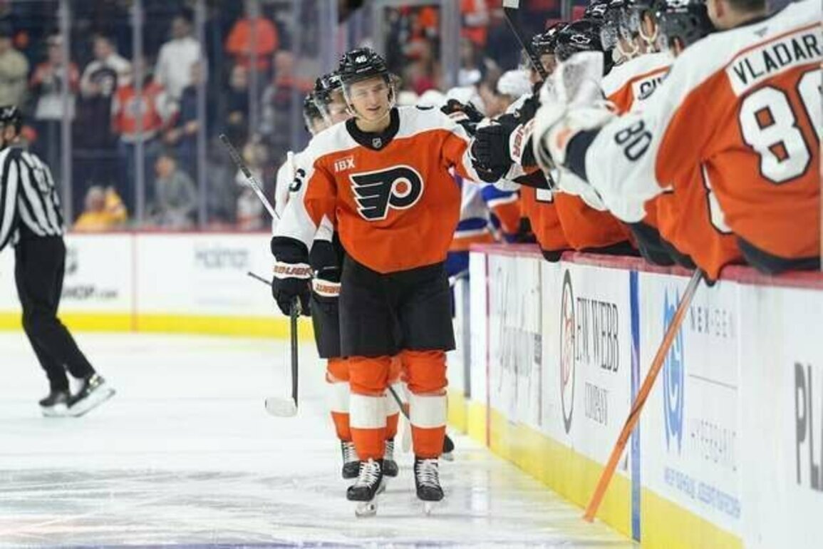 Trevor Zegras, Flyers snap Islanders win streak