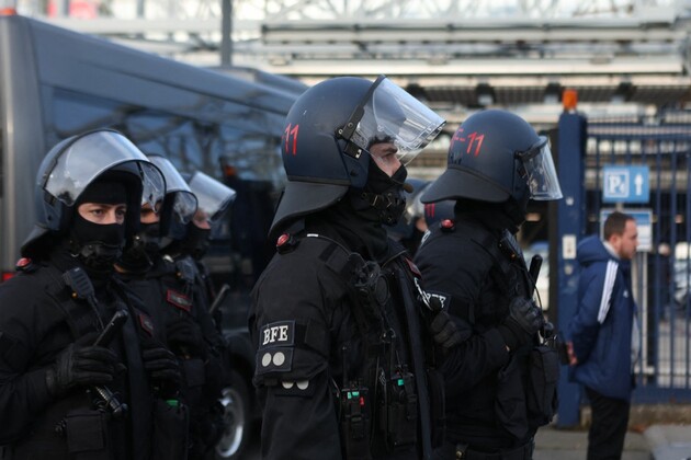 Thieves drill into German bank vault, steal Euro 30 million in overnight heist