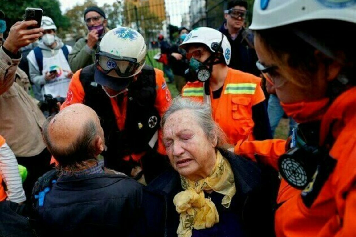 Dozens Injured in Pension Protest outside Argentina Congress