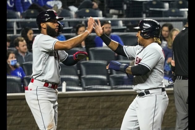 Key AL Central series continues as Royals host Indians