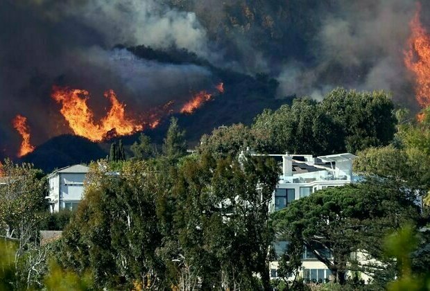 Southern California is extremely dry, and that's fueling fires - maps show just how dry