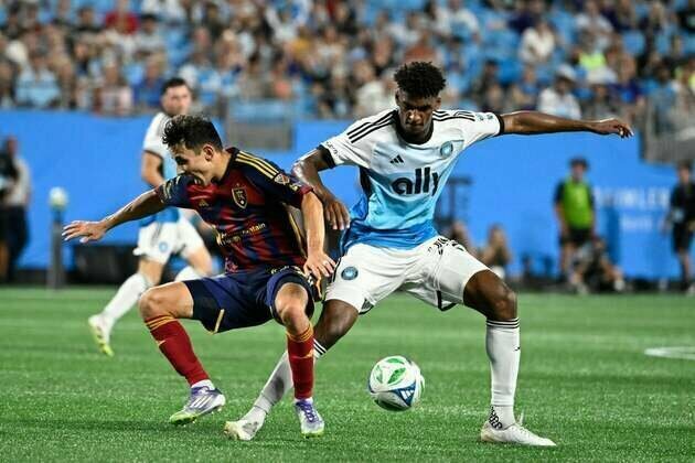 Charlotte transferring D Adilson Malanda to Middlesbrough