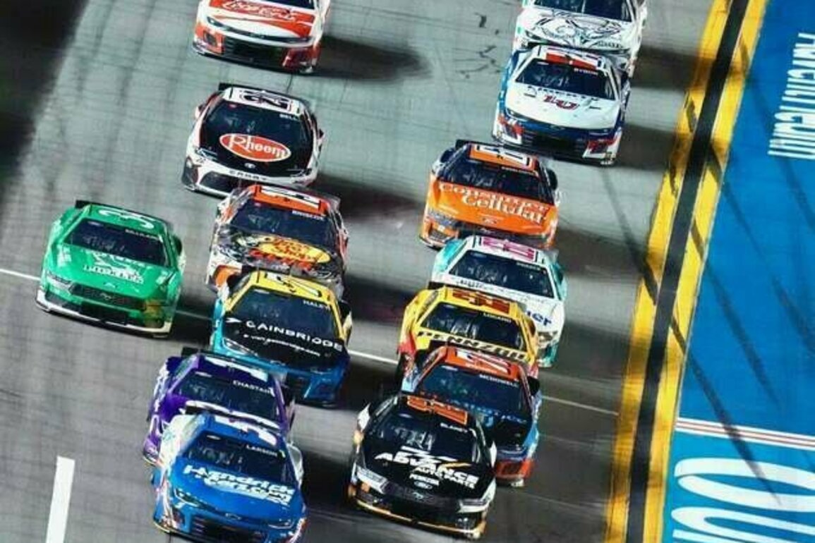 Ryan Blaney captures Coke Zero Sugar 400, focus turns to Round of 16 at Darlington