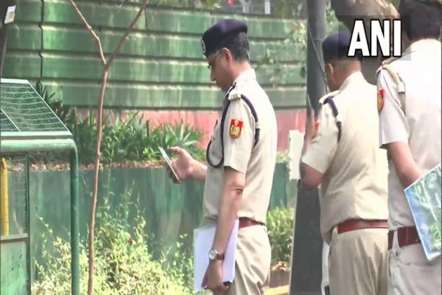 Police arrive at Rahul Gandhi's residence for details of alleged sexual harassment victims