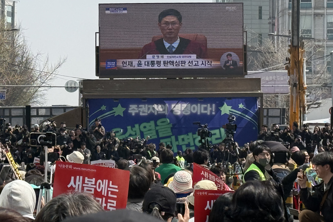 PhotoFlash | S. Korea's constitutional court upholds president Yoon's impeachment