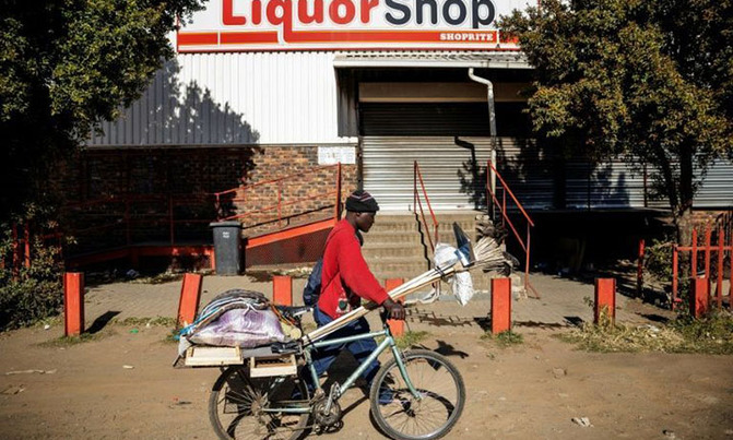 Virus lockdown gives South Africa 'crime holiday' Virus lockdown gives South Africa 'crime holiday'