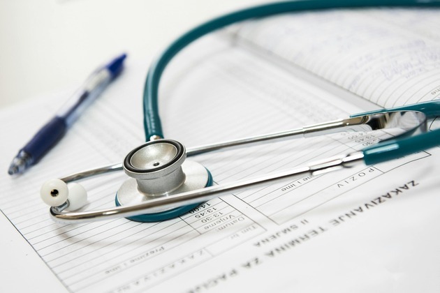 Experts warn of sharp 2026 US health coverage hikes, lower benefits
