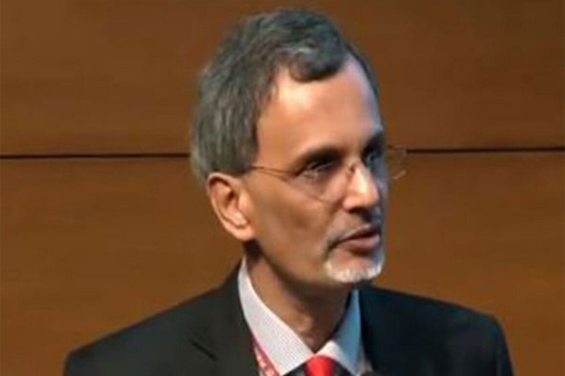 India's Growth to be "north of 6.8%," says CEA V Anantha Nageswaran, citing improved economic momentum