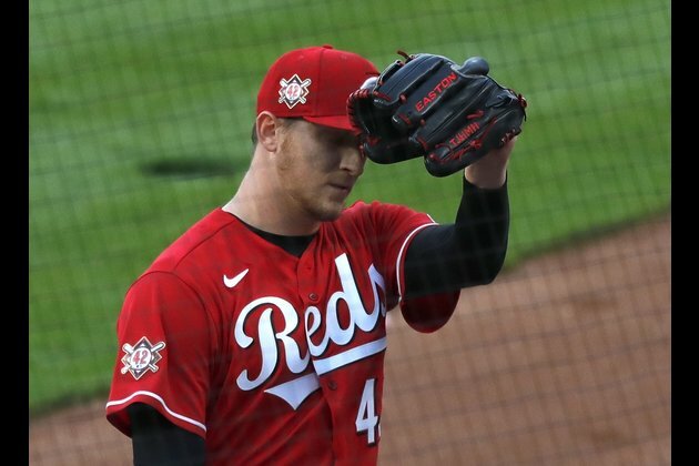 D-backs look to pull off road sweep of Reds