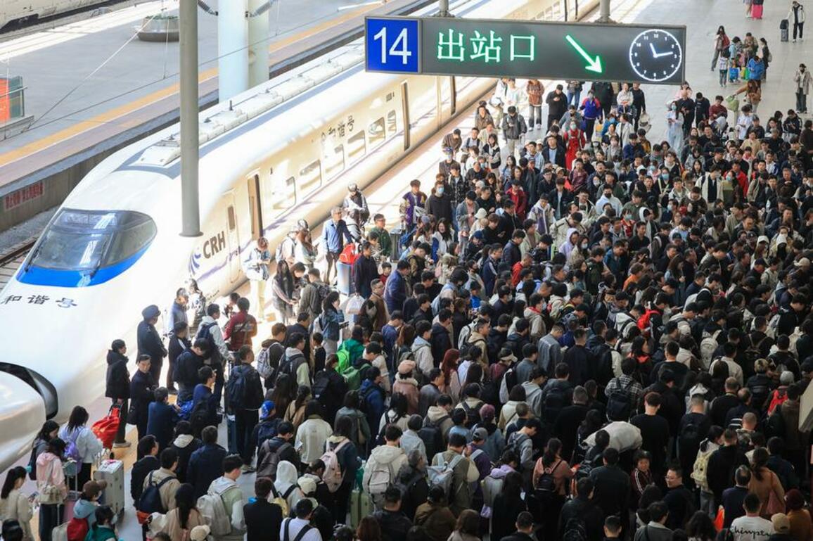 Update: China reports steady passenger trip growth in Q1