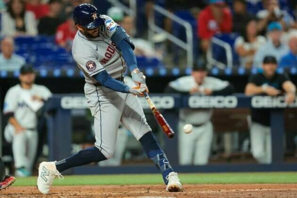 Astros seek another offensive outburst vs. Marlins