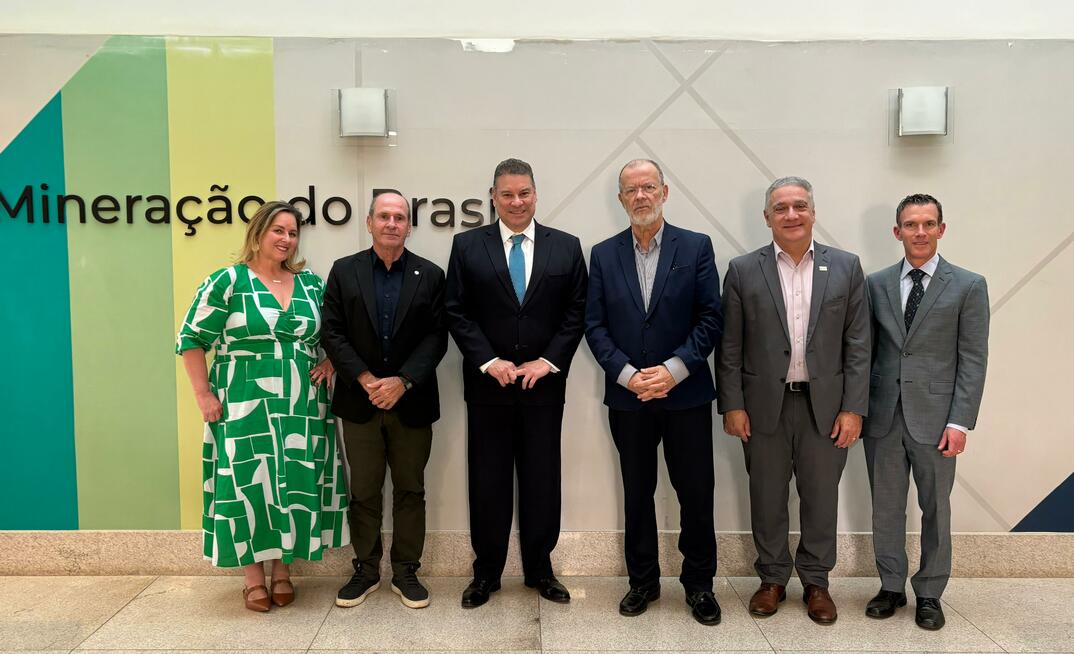 Embaixador dos EUA no Brasil se reúne com Ibram tarifa