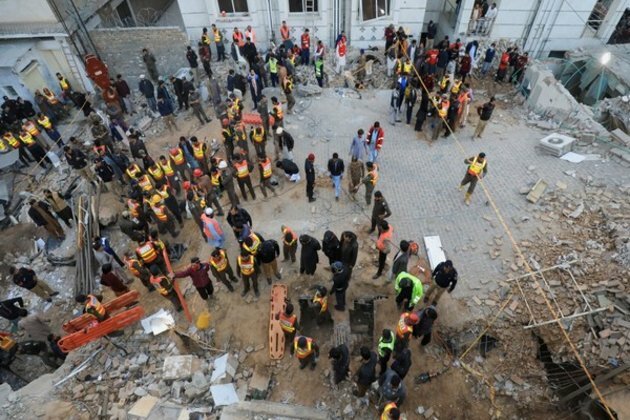 Death toll in Pakistan's Peshawar suicide blast rises to 83