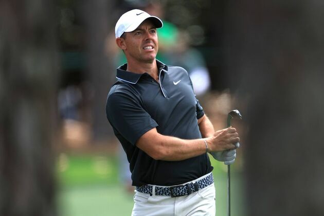 Masters leader Rory McIlroy has bookies fearing worst ahead of final round