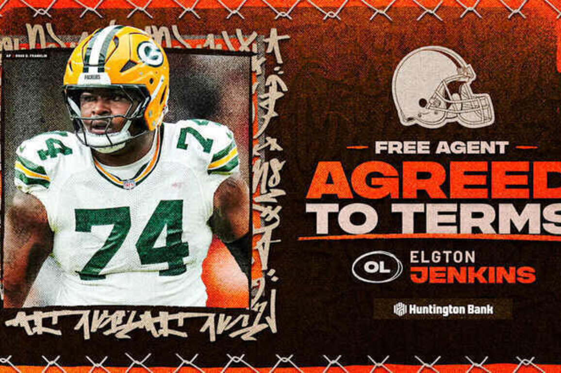 Browns agree to terms with C/G Elgton Jenkins