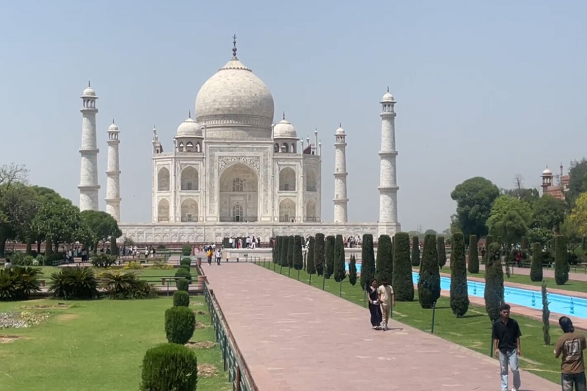 Agra: Heatwave in North India triggers decline in tourist footfall at Taj Mahal