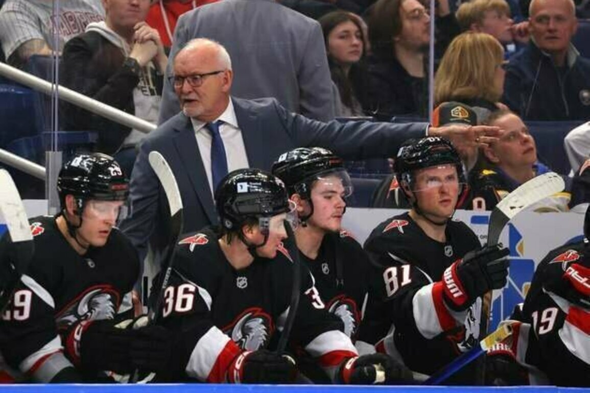Sabres intent on ramping up physical play vs. Blackhawks