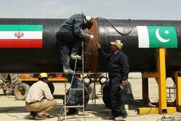 Imran Khan Says Pakistan Keen to Complete Iran Gas Pipeline