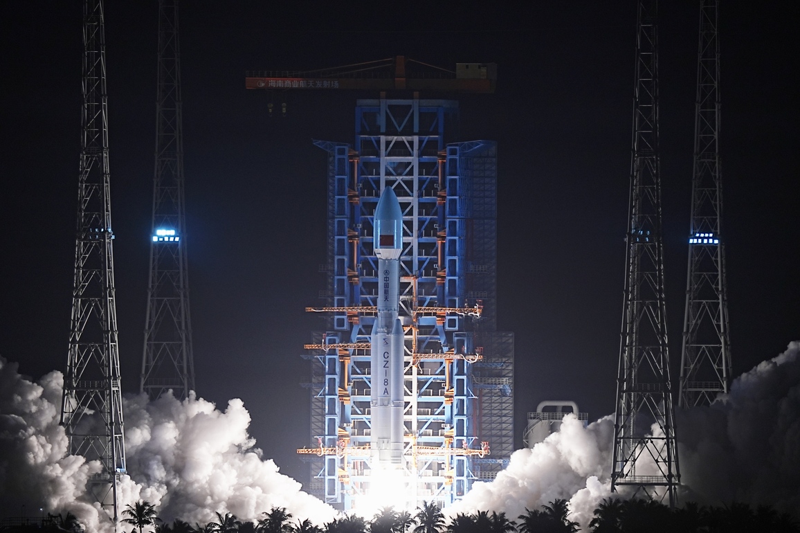 (EyesOnSci) CHINA-HAINAN-SATELLITES-LAUNCH (CN)