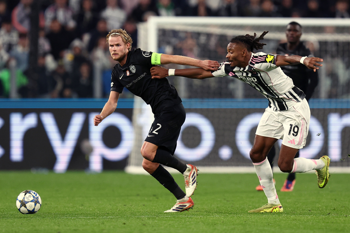 (SP)ITALY-TURIN-FOOTBALL-UEFA CHAMPIONS LEAGUE-JUVENTUS VS SPORTING CP